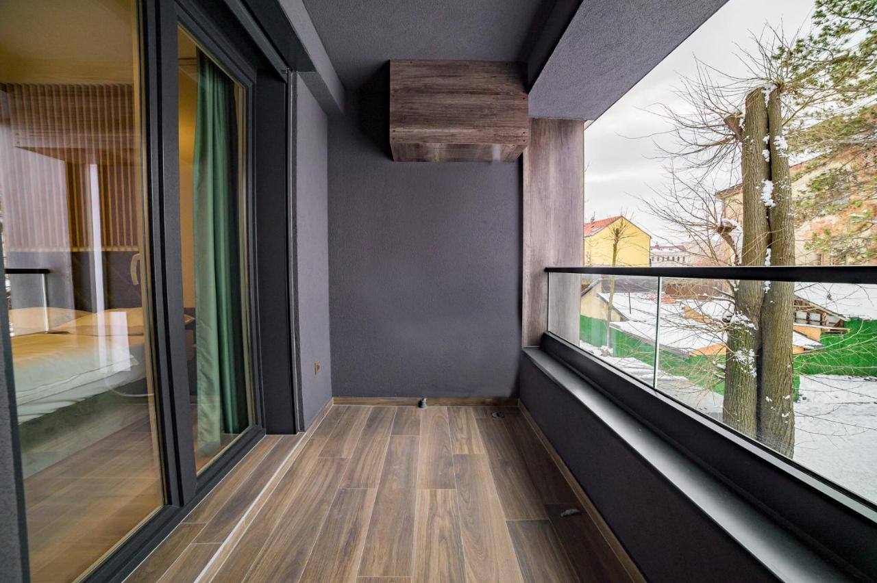 Apartman Epilux Tuzla Exterior foto